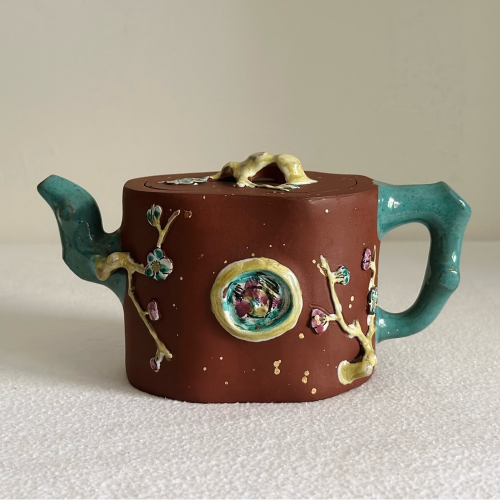 Antique Chinese Yixing Zisha clay teapot
